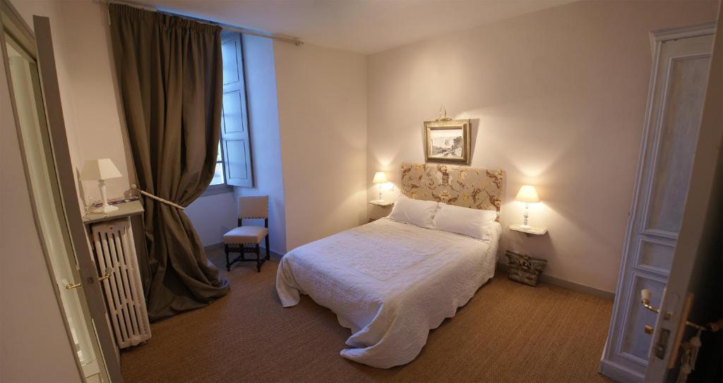 Chateau De Durtal B&B 객실 사진