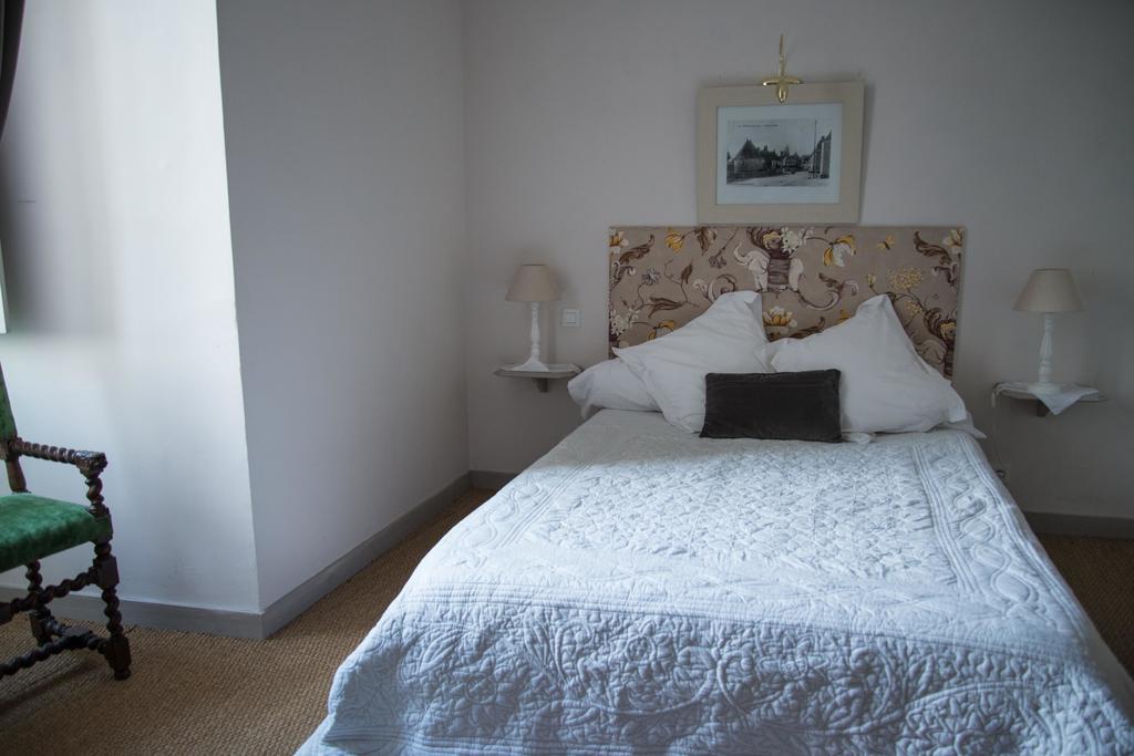 Chateau De Durtal B&B 외부 사진