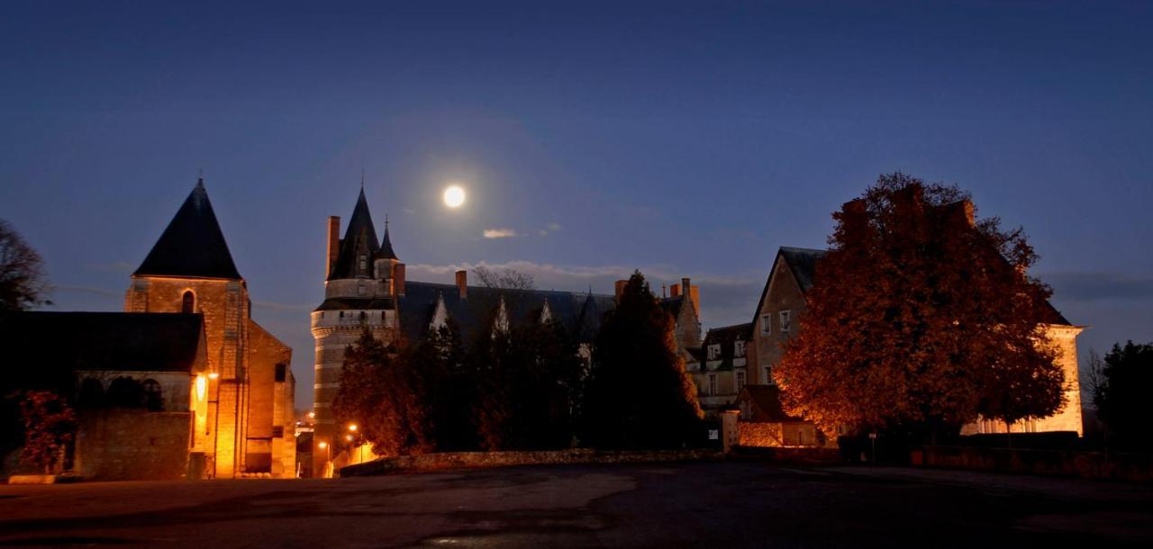 Chateau De Durtal B&B 외부 사진
